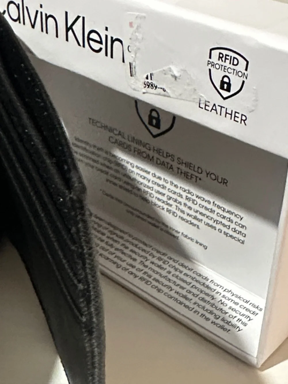 Men Calvin Klein Black Leather wallet